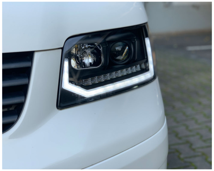 Faros diurnos LED VW T5 03-09 con indicador dinámico negro - Imagen 5