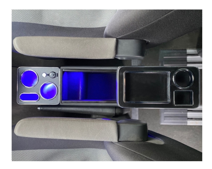 Consola central multifuncional para VW T5 y T6 con compartimento portaobjetos, negro brillante con puertos USB iluminados - Imagen 6