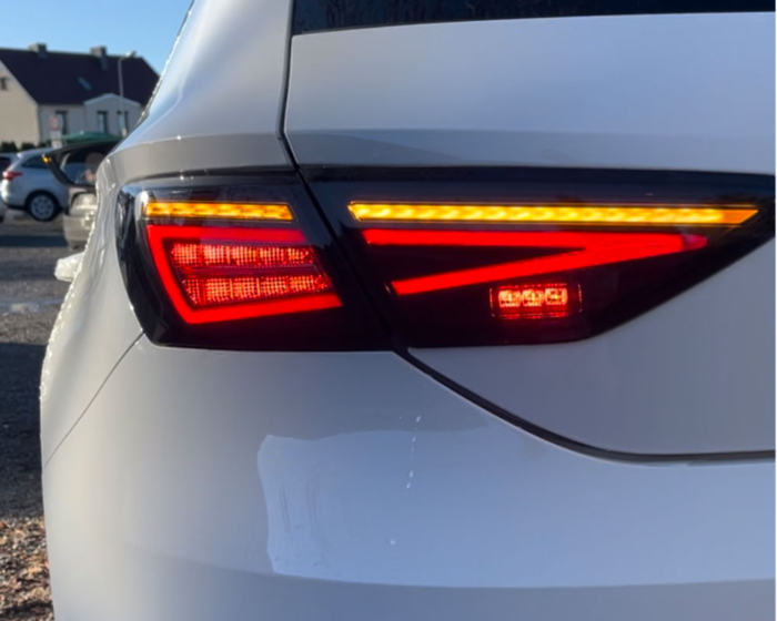LED Rückleuchten Seat Leon III 3 5F 12-20 schwarz/rauch mit dynamischem Blinker für Original-Halogen – Bild 3