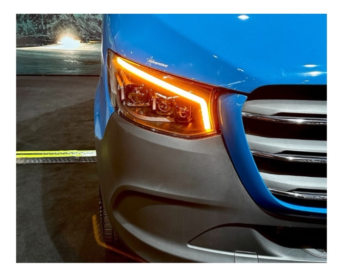 VOLL LED Tagfahrlicht Scheinwerfer Mercedes Benz Sprinter W907/910/Wohnmobile 2018+ schwarz mit dynamischem Blinker – Bild 5