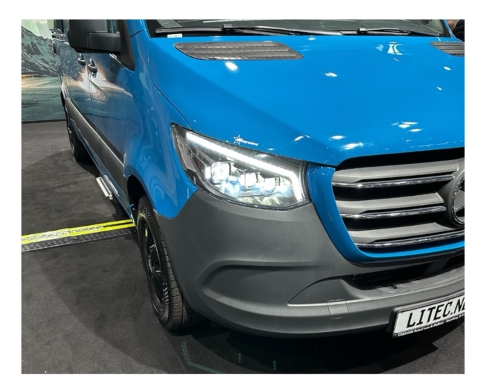 VOLL LED Tagfahrlicht Scheinwerfer Mercedes Benz Sprinter W907/910/Wohnmobile 2018+ schwarz mit dynamischem Blinker – Bild 9